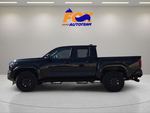 New 2026 Toyota Tacoma SR5 AWD/4WD image 2