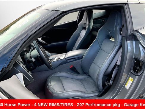 Used 2015 Chevrolet Corvette Z06 w/ 3LZ Preferred Equipment Group image 19