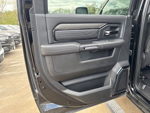 New 2026 RAM 2500 Limited AWD/4WD image 28
