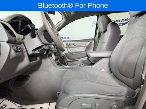 Used 2016 Chevrolet Traverse LS image 12