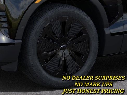 New 2025 Chevrolet Blazer EV LT image 9