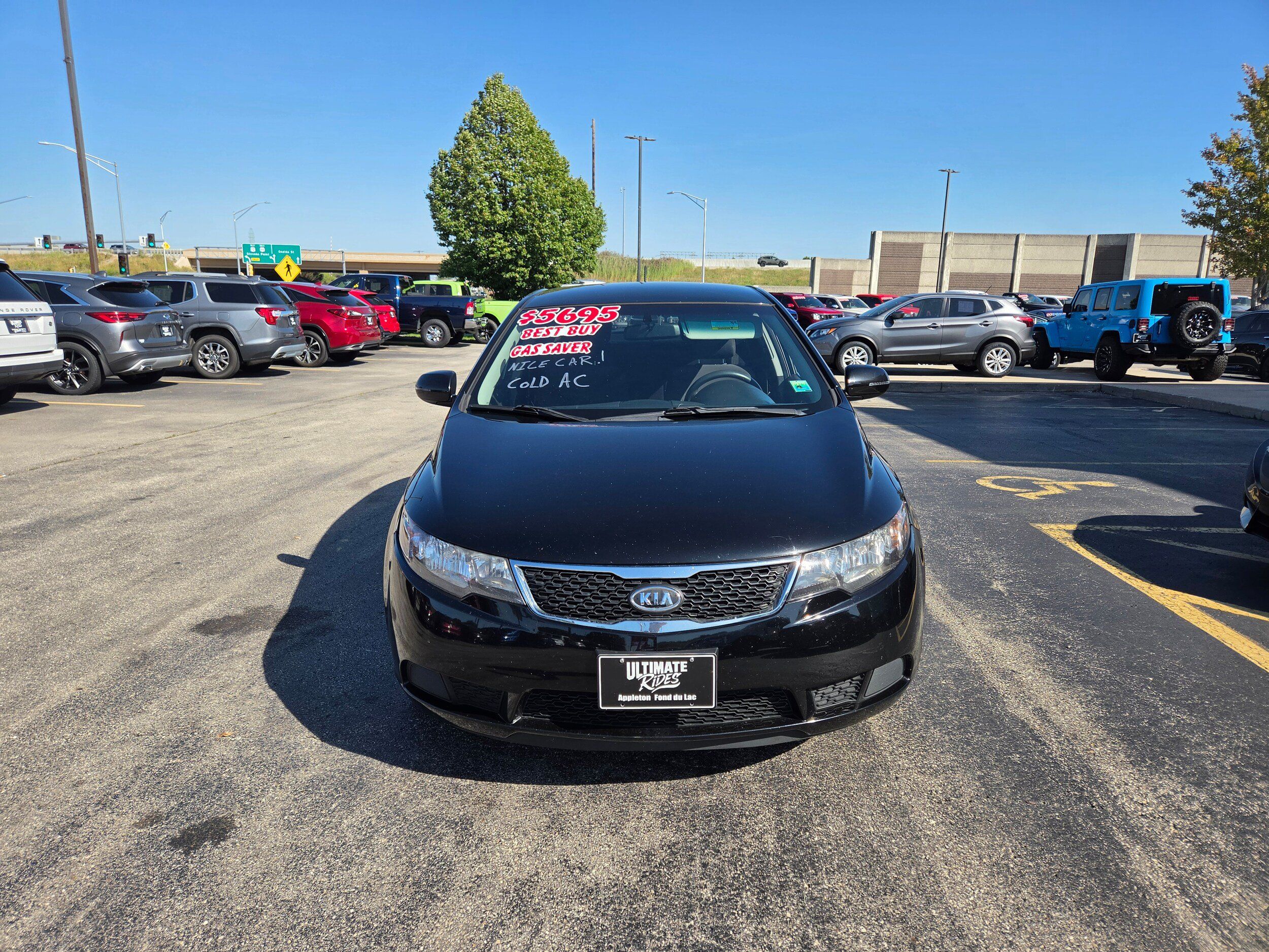 Used 2011 Kia Forte EX w/ Fuel Economy Pkg FWD image 2
