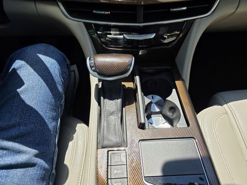 Used 2016 Cadillac CT6 Luxury RWD image 8