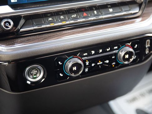 Used 2023 Chevrolet Silverado 1500 LT w/ Protection Package image 14