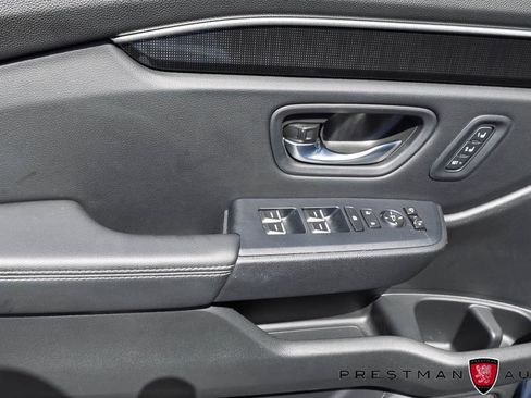 Used 2025 Honda Pilot Elite image 26