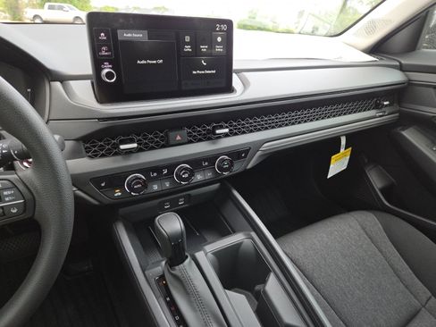 New 2026 Honda Accord SE image 30