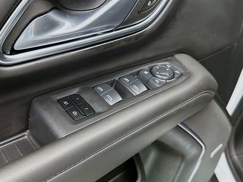 Used 2024 Chevrolet Tahoe Z71 w/ Luxury Package image 36