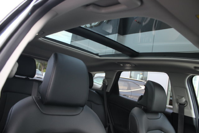 Used 2024 Kia Sportage EX w/ EX Premium Package AWD/4WD image 34