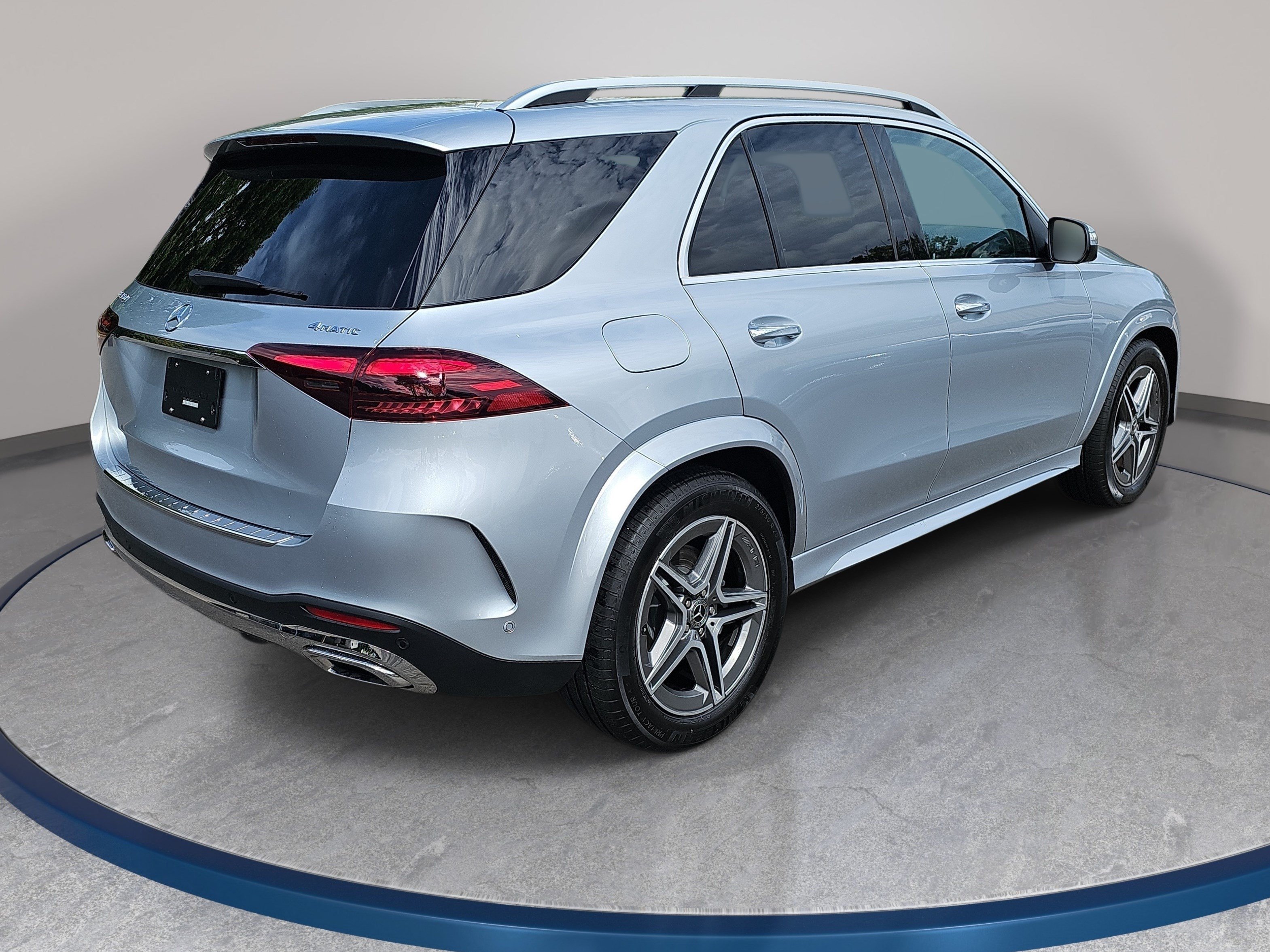 Used 2026 Mercedes-Benz GLE 450 4MATIC image 6