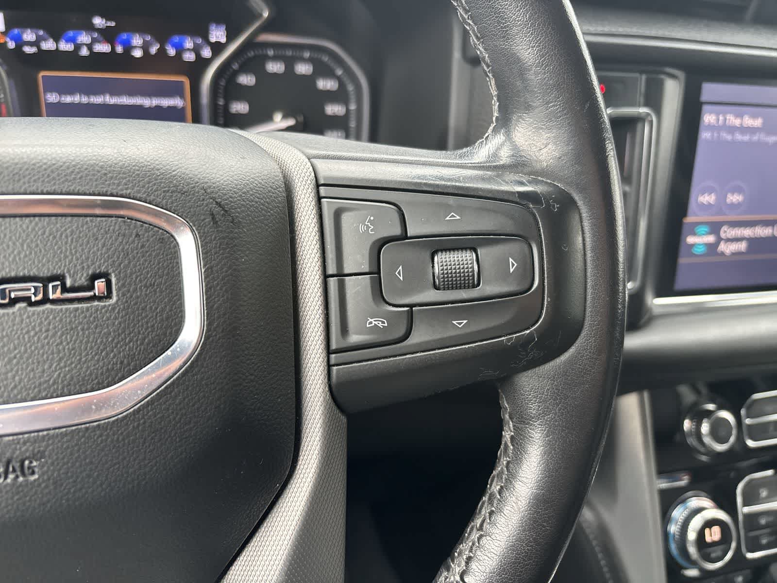 Used 2021 GMC Yukon Denali w/ Denali Premium Package AWD/4WD image 11