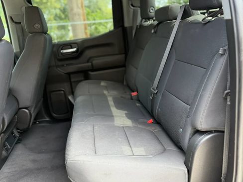 Used 2020 Chevrolet Silverado 1500 Custom w/ Custom Value Package RWD image 13