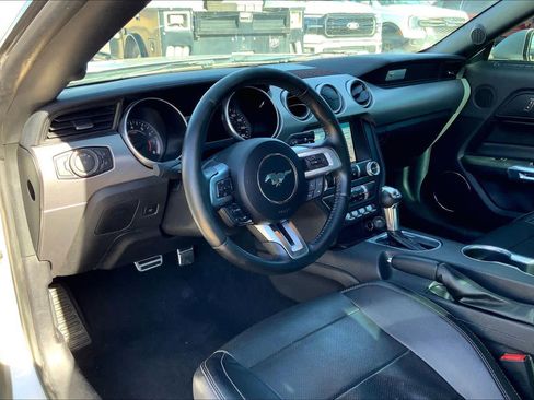 Used 2019 Ford Mustang Premium image 16