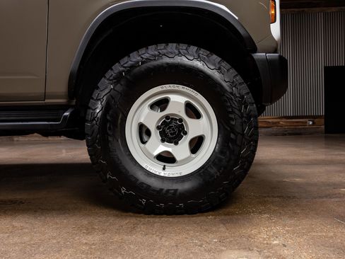 Used 2026 Ford Bronco Heritage Edition image 12