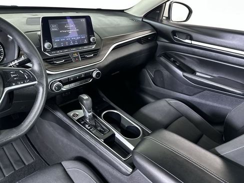 Used 2023 Nissan Altima 2.5 SV FWD image 36