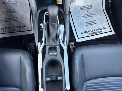 Used 2023 Toyota Corolla Cross HYBRID XSE image 24