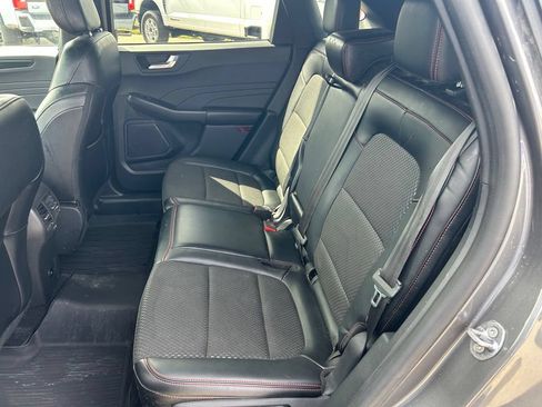 Used 2024 Ford Escape ST-Line w/ Tech Pack #1 AWD/4WD image 10
