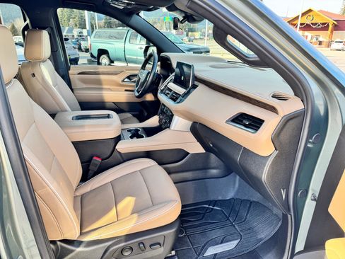 Used 2024 Chevrolet Tahoe Premier image 20