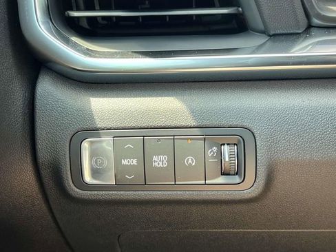 New 2026 GMC Terrain Elevation image 29