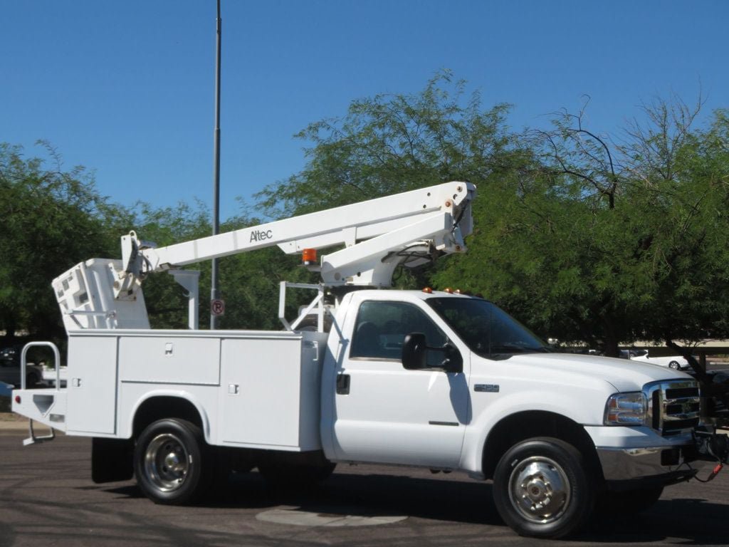Used 2000 Ford F450 2WD Regular Cab Super Duty image 4