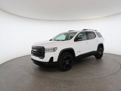 Used 2023 GMC Acadia SLE w/ Driver Convenience Package
