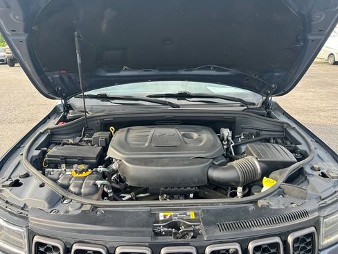 Used 2021 Jeep Grand Cherokee Limited AWD/4WD image 21