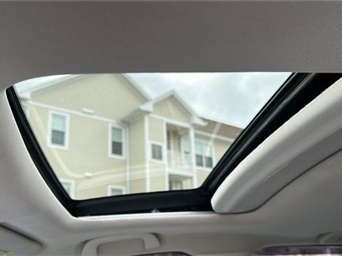 Used 2015 Honda CR-V EX-L image 11