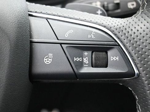 Used 2024 Audi SQ5 Premium Plus w/ Premium Plus Package image 19