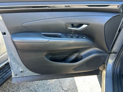 Used 2023 Hyundai Santa Cruz SEL image 11