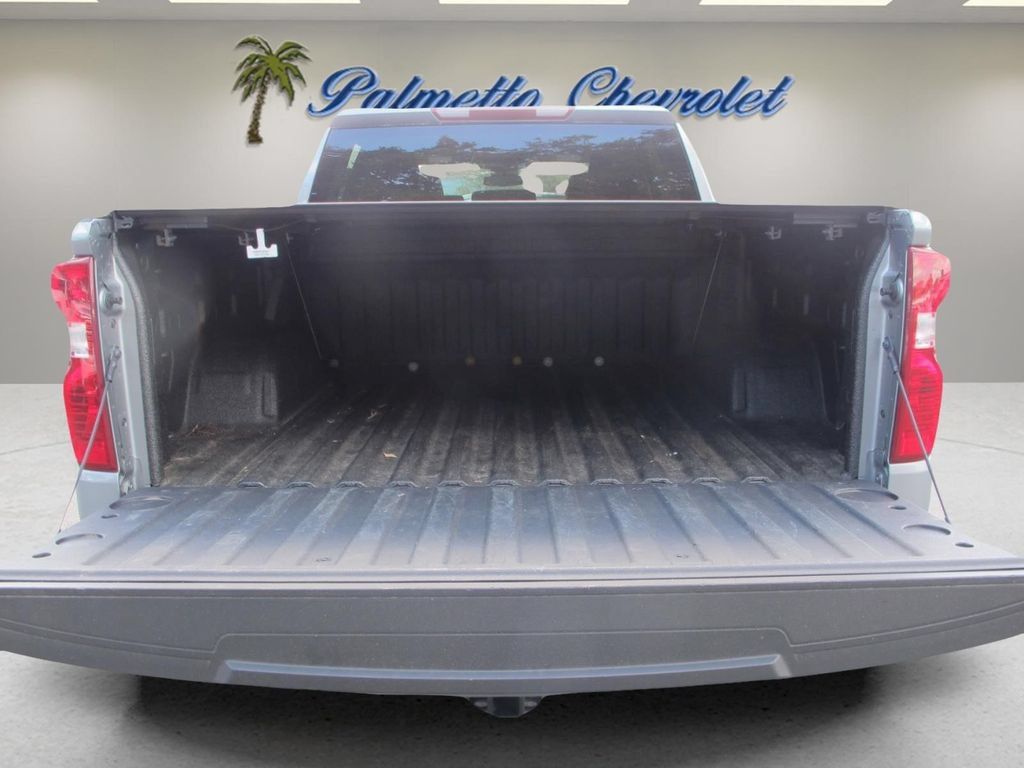 Used 2026 Chevrolet Silverado 1500 Custom AWD/4WD image 22