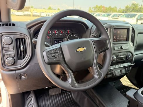 New 2026 Chevrolet Silverado 1500 W/T w/ WT Value Package AWD/4WD image 15