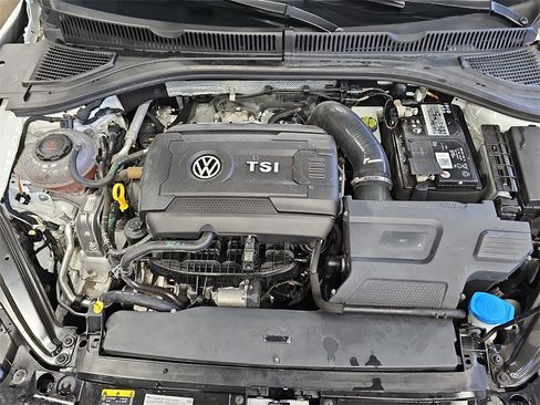 Used 2020 Volkswagen Jetta GLI image 28
