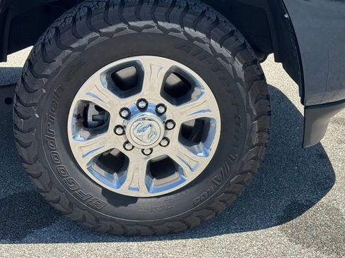 Used 2022 RAM 2500 Big Horn w/ Level A Equipment Group AWD/4WD image 5