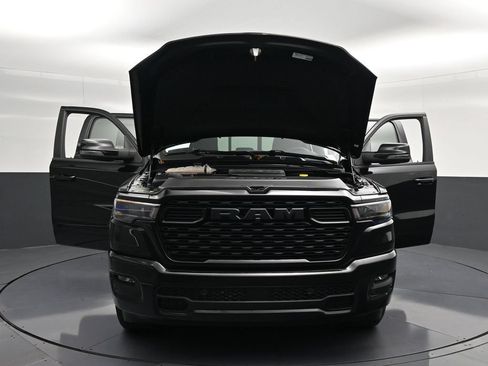 Used 2025 RAM 1500 Big Horn RWD image 34