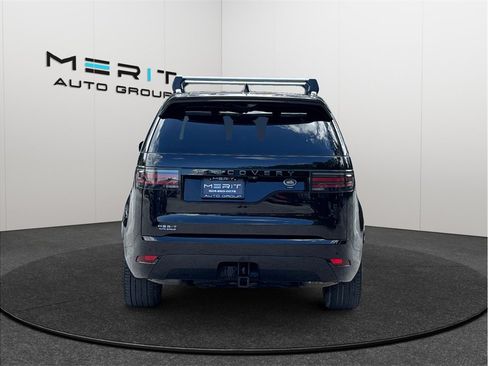 Used 2021 Land Rover Discovery HSE R-Dynamic AWD/4WD image 8