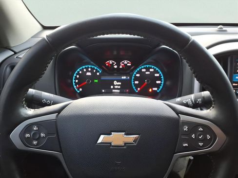 Used 2019 Chevrolet Colorado LT image 7