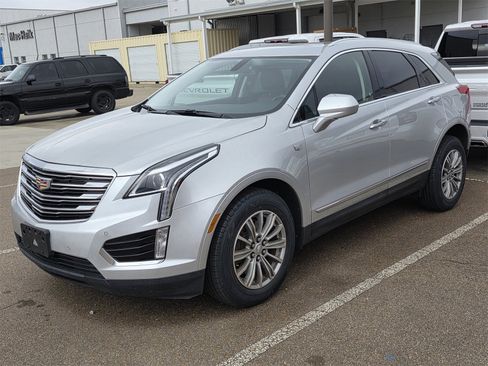 Used 2018 Cadillac XT5 Luxury image 12
