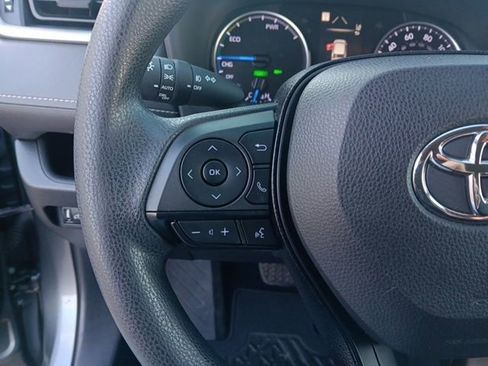 Used 2019 Toyota RAV4 XLE image 13