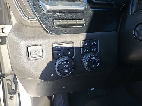 Used 2024 Chevrolet Silverado 1500 LTZ w/ LTZ Premium Package image 11