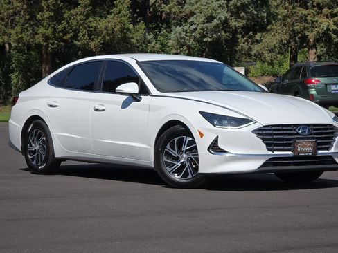 Used 2020 Hyundai Sonata Blue image 2