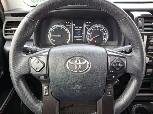 Used 2021 Toyota 4Runner TRD Off-Road Premium w/ Moonroof Package AWD/4WD image 16