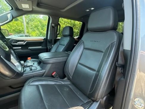 Used 2025 GMC Sierra 1500 Denali AWD/4WD image 12