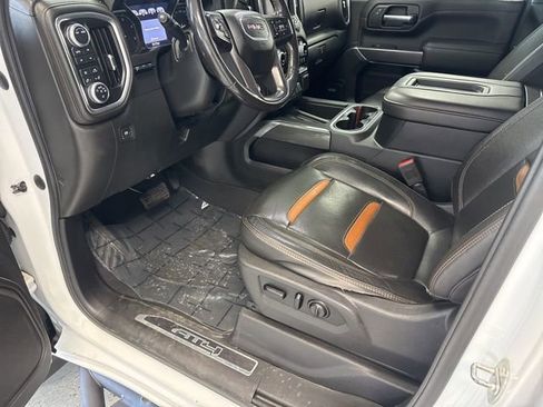 Used 2020 GMC Sierra 2500 AT4 image 13