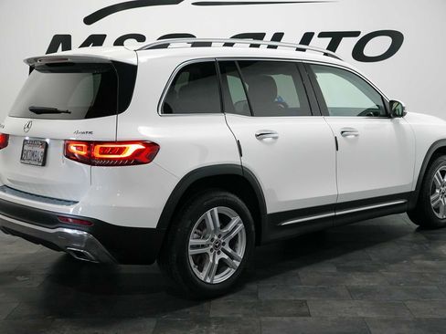Used 2022 Mercedes-Benz GLB 250 4MATIC image 5