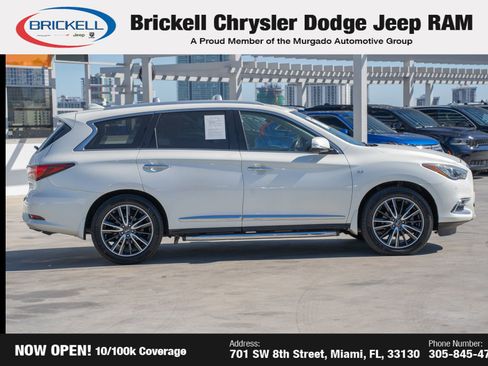 Used 2017 INFINITI QX60 Base w/ Deluxe Technology Package image 4