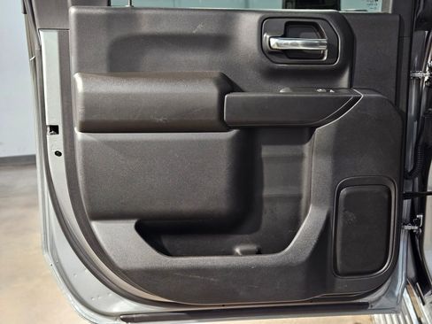 Used 2024 Chevrolet Silverado 2500 Custom w/ Custom Value Package image 32