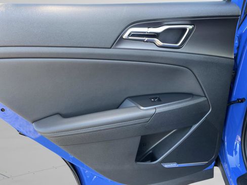 New 2026 Kia Sportage SX image 19