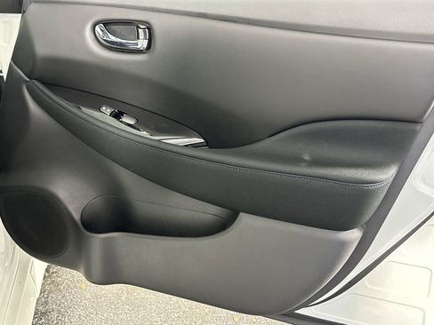 New 2025 Nissan Leaf SV Plus FWD image 31