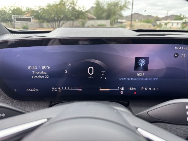 Used 2025 Buick Enclave Preferred FWD image 31