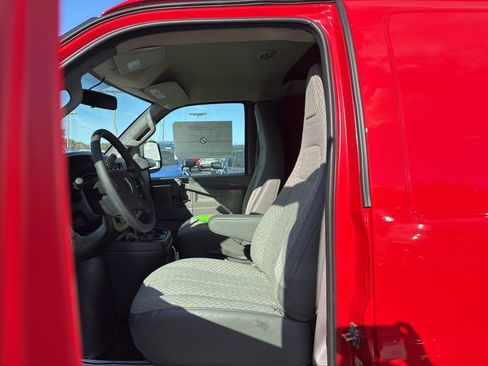 New 2025 Chevrolet Express 2500 w/ Driver Convenience Package image 9