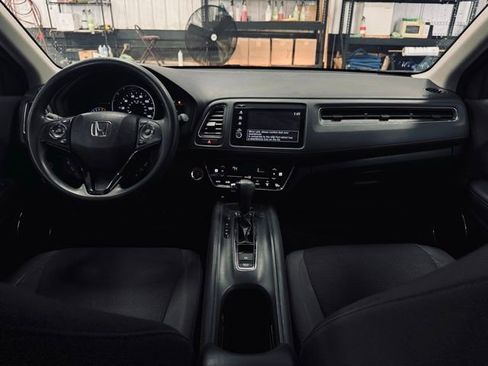 Used 2019 Honda HR-V EX image 20